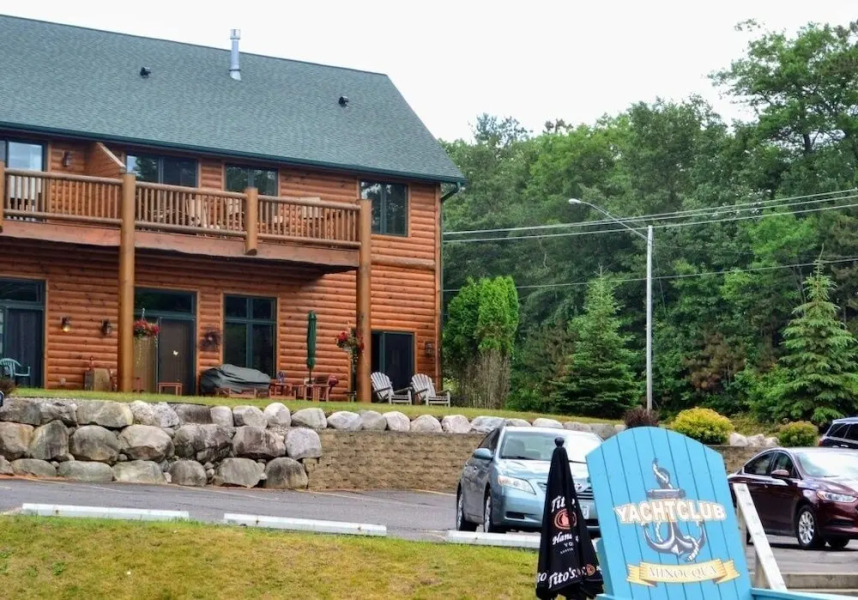 Minocqua Lake - A1 2 Bedroom Condo