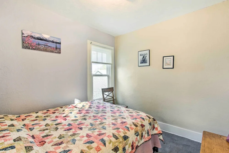 Charming Eugene Vacation Home: 1 Mi to Dtwn!