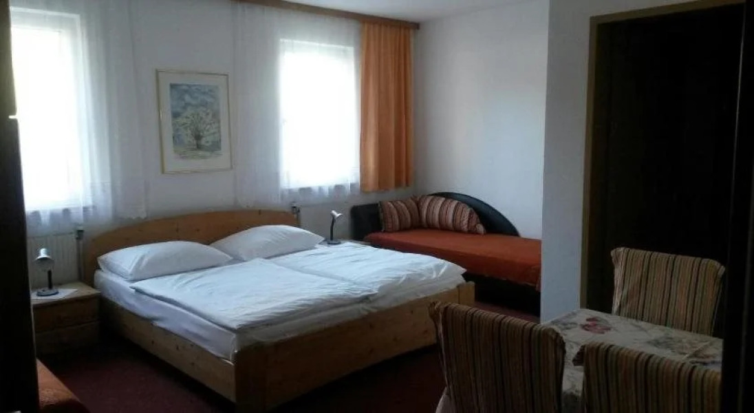 Cafe-Pension Familie Parzer