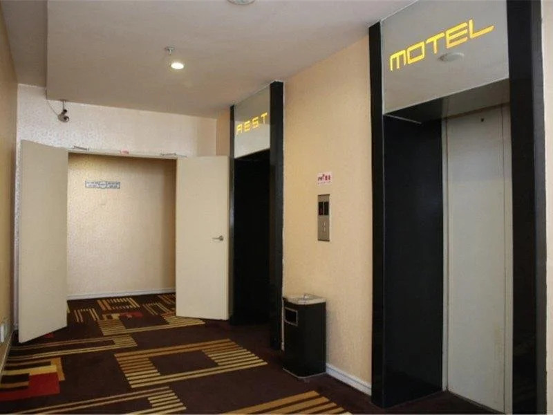 锐思特酒店(宜昌步行街店)