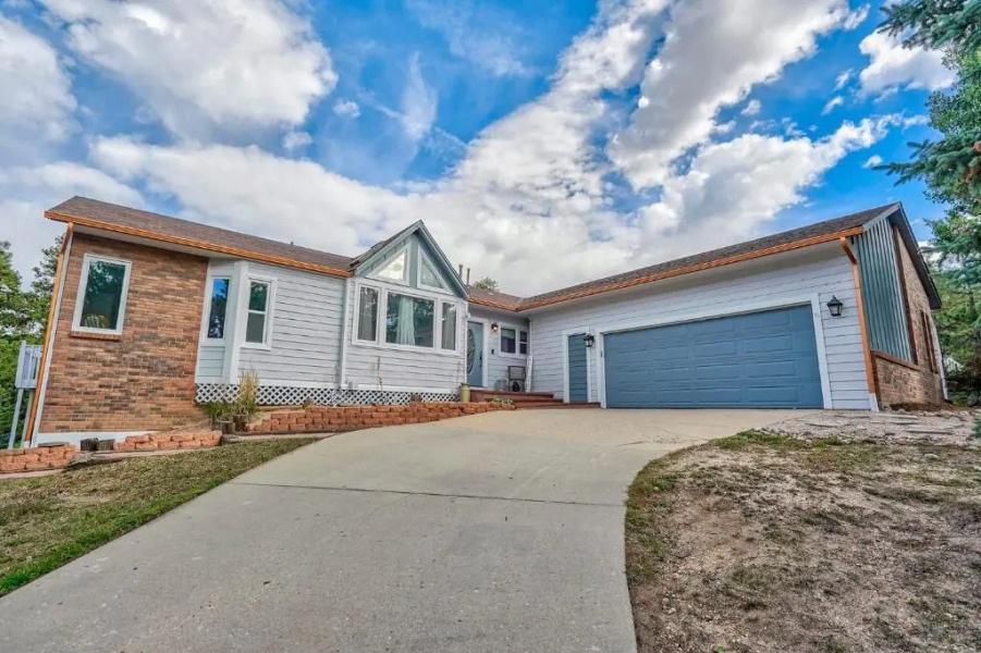 4BD Woodland Lodge Pool Table Grill Dogs Welcome