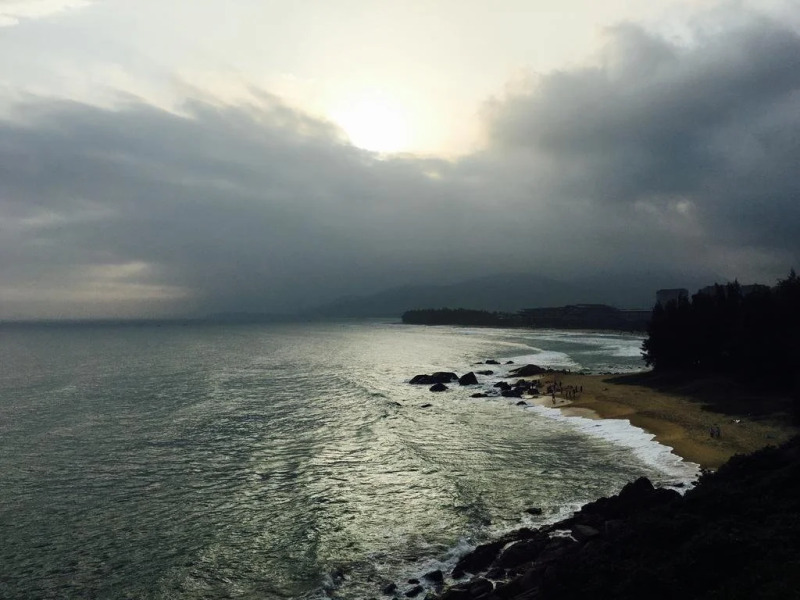 Wanning Minghuang Business Hotel