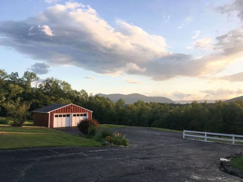 Tentrr â Hidden Hoosic Riverside Camp