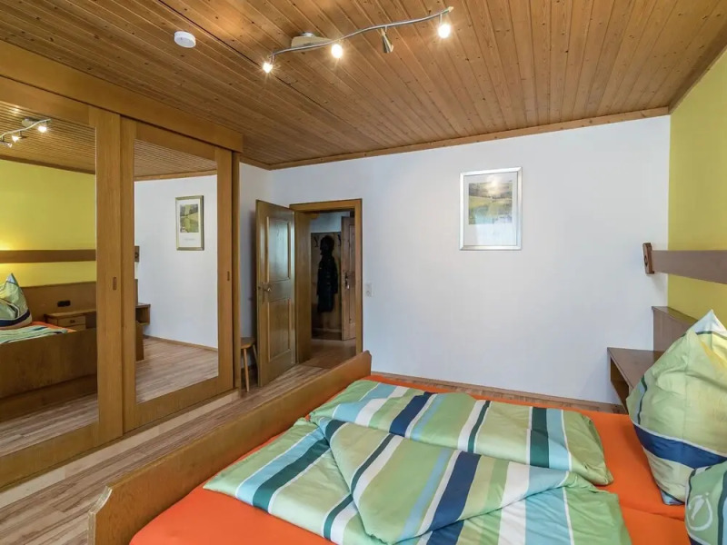 Mountain View Apartment With Sauna In Taxenbach