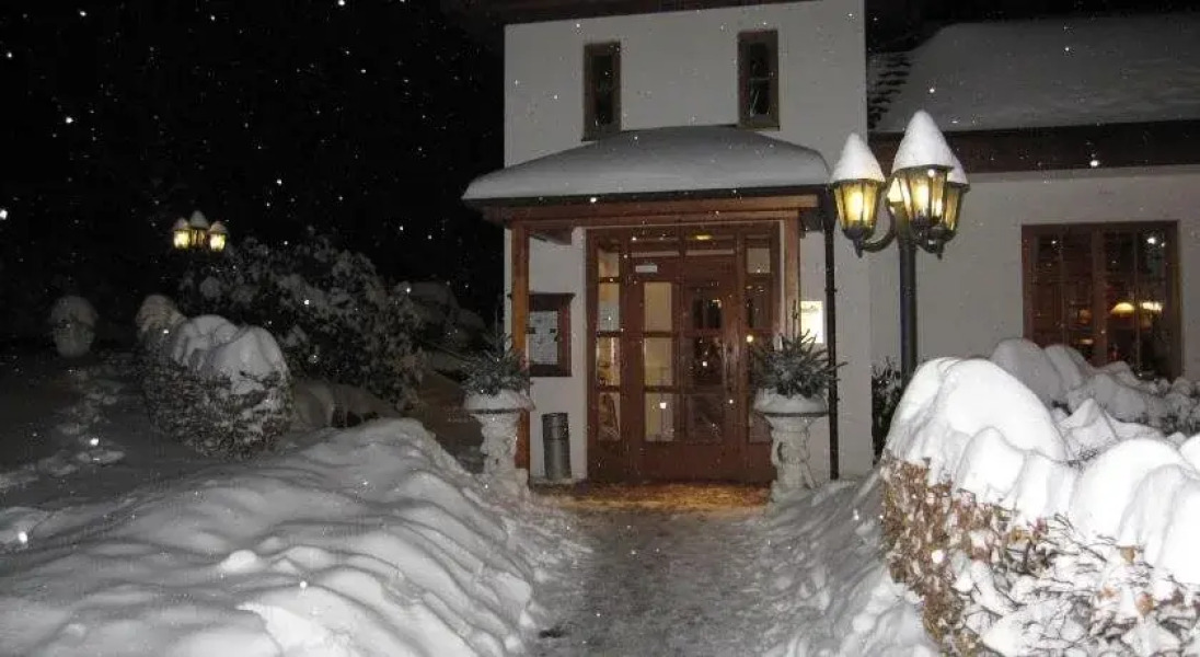 Waldcaf Hotel Restaurant