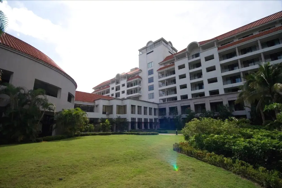 Hibiscus Resort