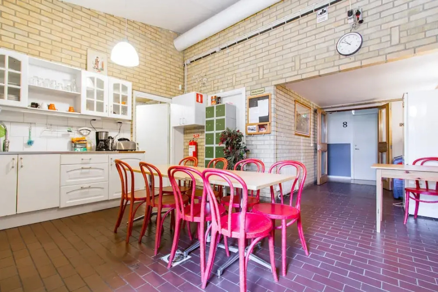 Kallhällsbaden Vandrarhem