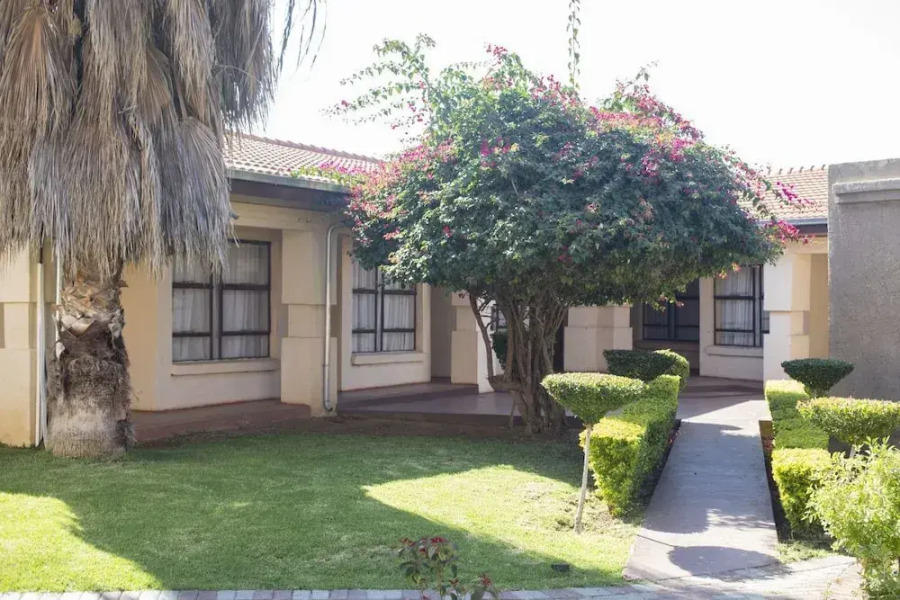 Afro-She Guest Lodge