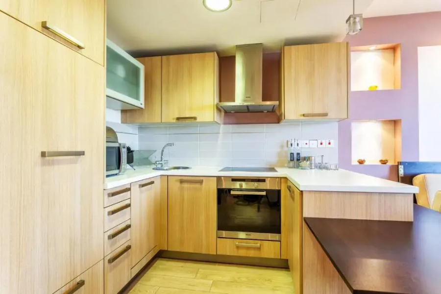 1b Beachront Pool & Gym Apt - Ermitage Beach