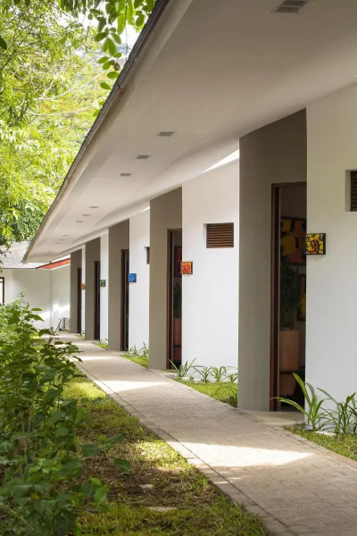 Pumilio Mountain & Ocean Hotel