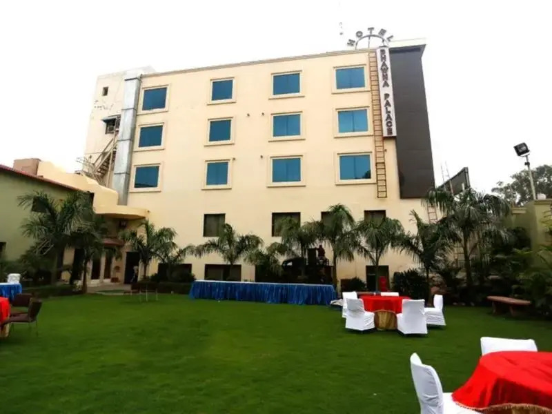Hotel Bhawna Palace