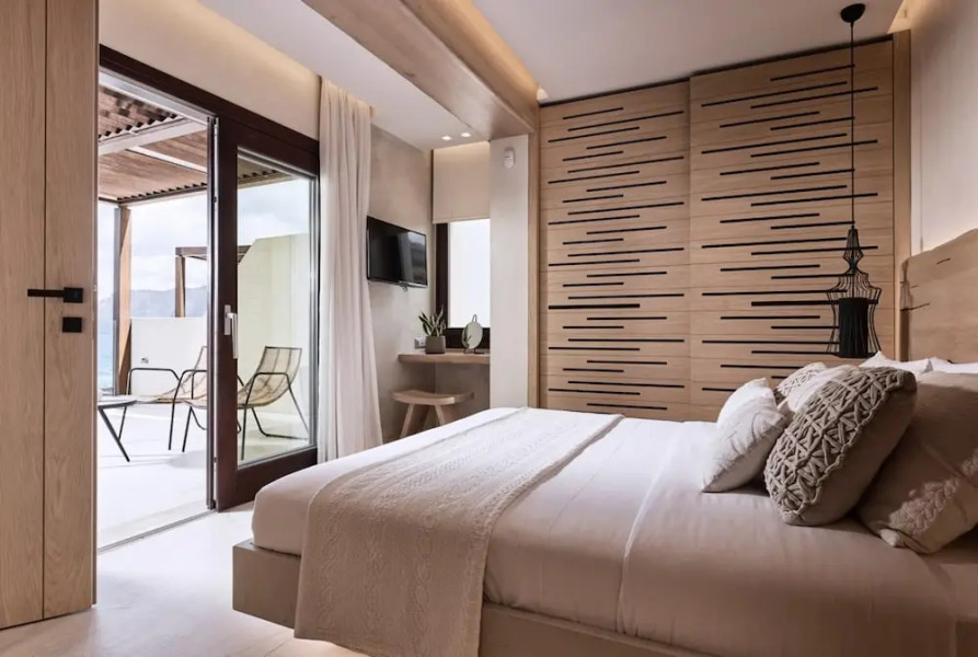 Kalloni - Beautiful Waterfront 3 bed Room Villa