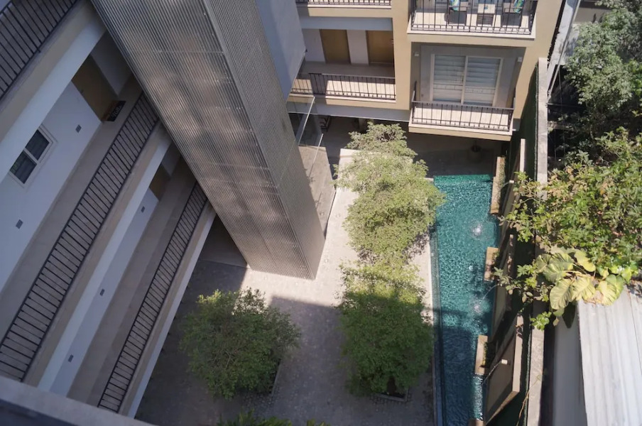 Romantic Zone Zenith Studio