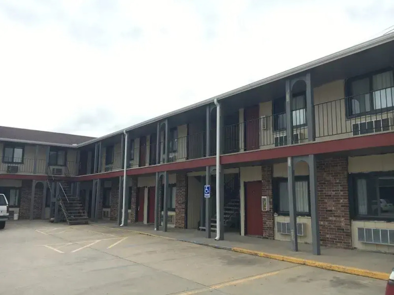 Crete Inn by Capital O Near Lincoln