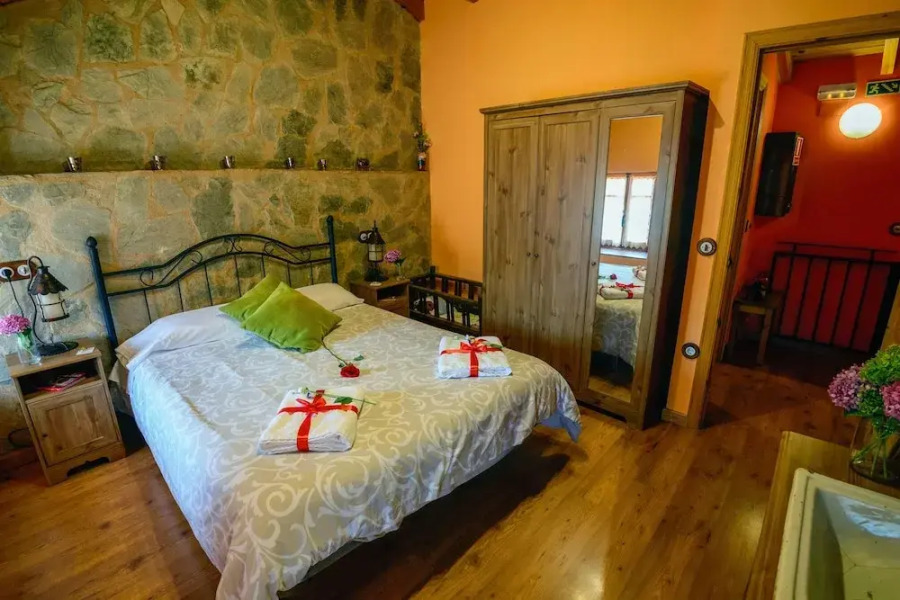 Rural House in the Mountain of Leon