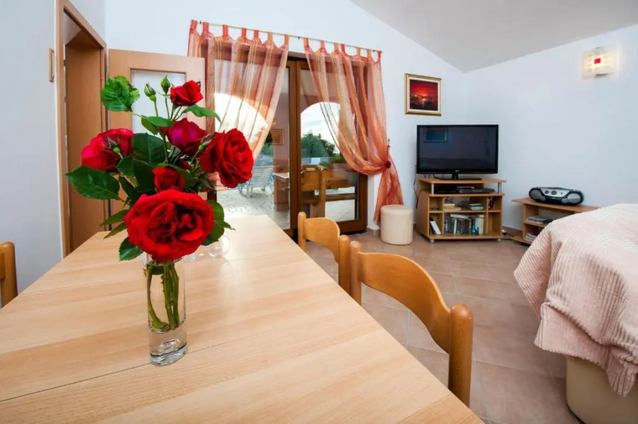 Holiday Home Mirna