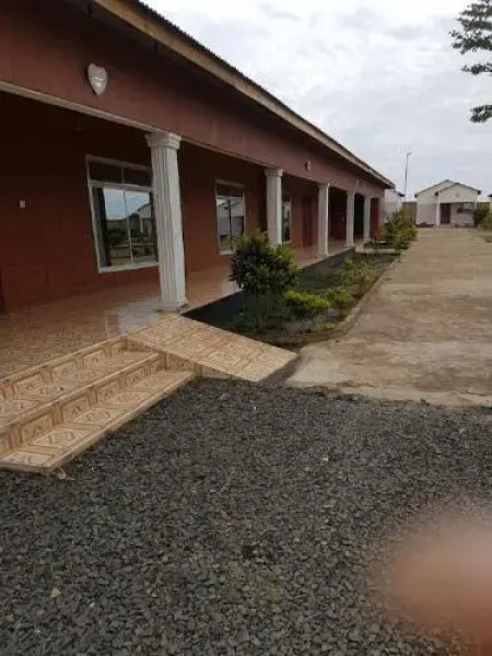 Pazuri Executive Lodge