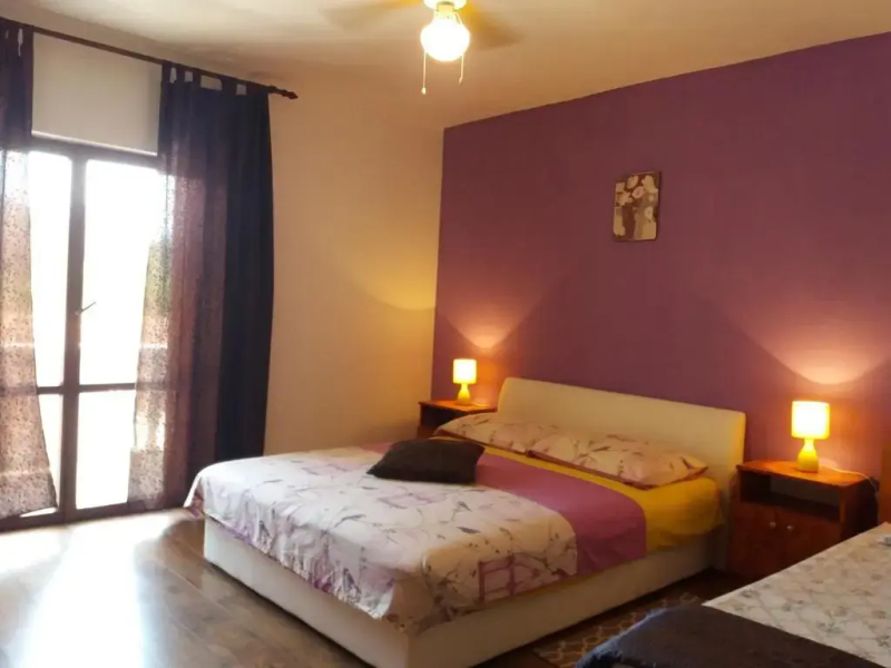 Guest House Sucuraj