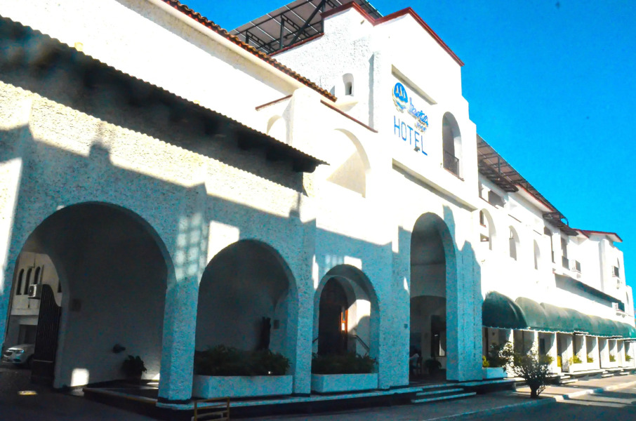 Hotel Marina Resort & Beach Club