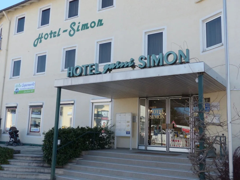 Hotel Simon