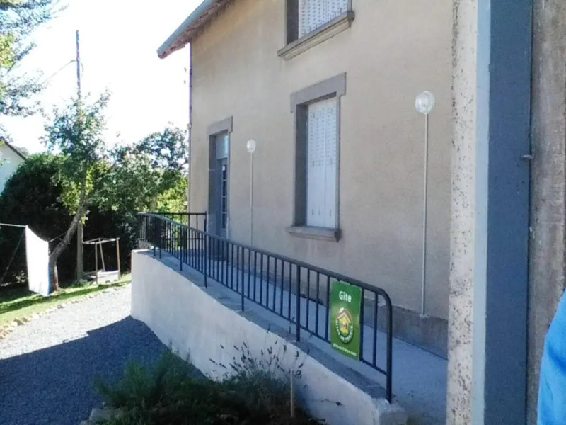 Apartment With 3 Bedrooms in Crocq, With Enclosed Garden and Wifi - 60 km From the Slopes