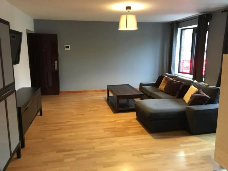 Appartement Courcelles