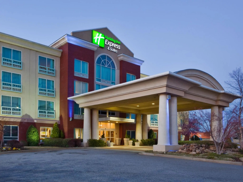 Holiday Inn Express I-26 & Us 29 At Westgate Mall by IHG