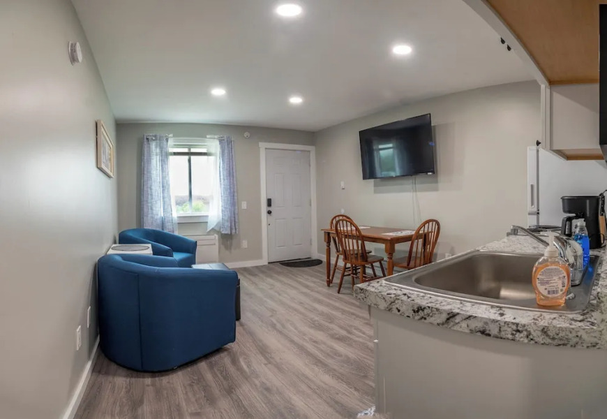 Beautiful Apartments in Thorsen Road Maine