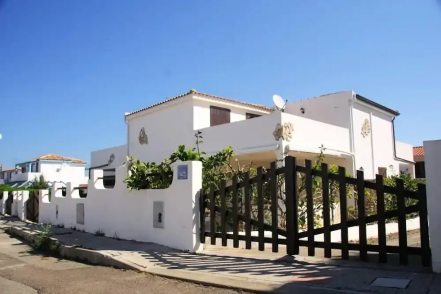 House With 2 Bedrooms in Calasetta, With Furnished Terrace - 400 m Fro