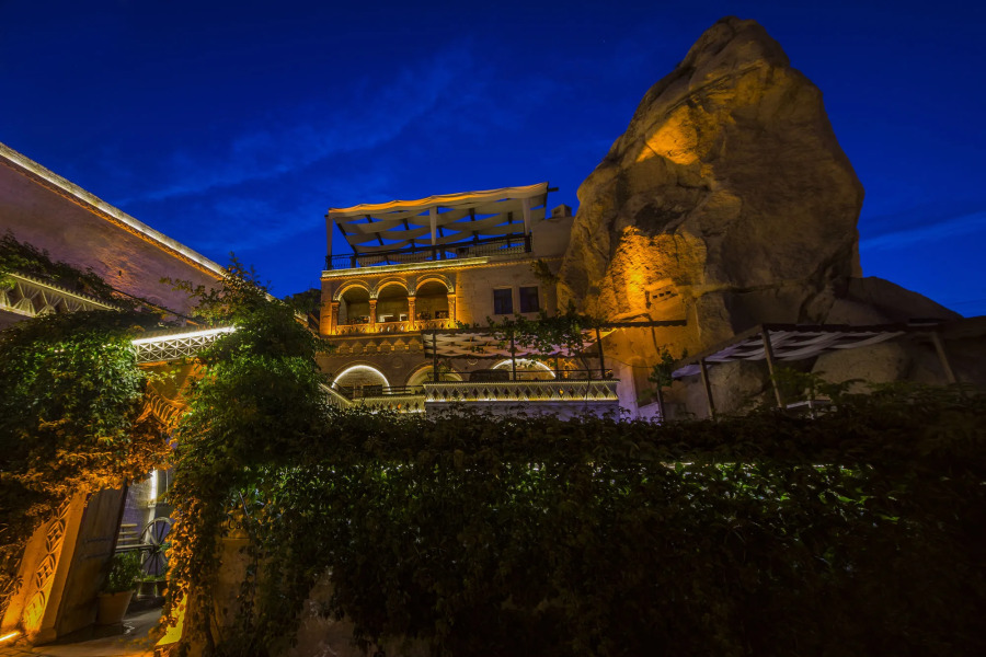 Roma Cave Suite Hotel