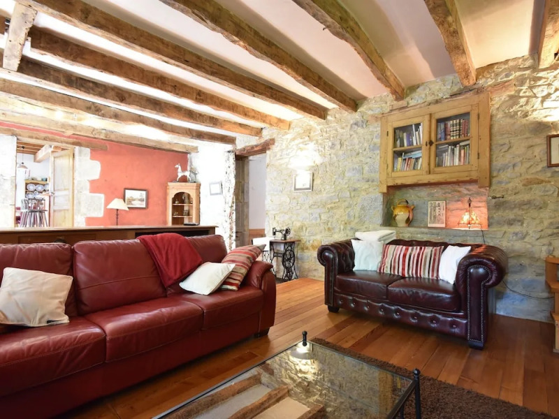 Cosy Authentic Holiday Home With Private Swimming Pool and Garden in Southern France