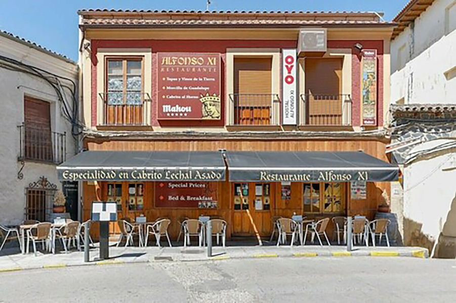 Hostal Alfonso XI