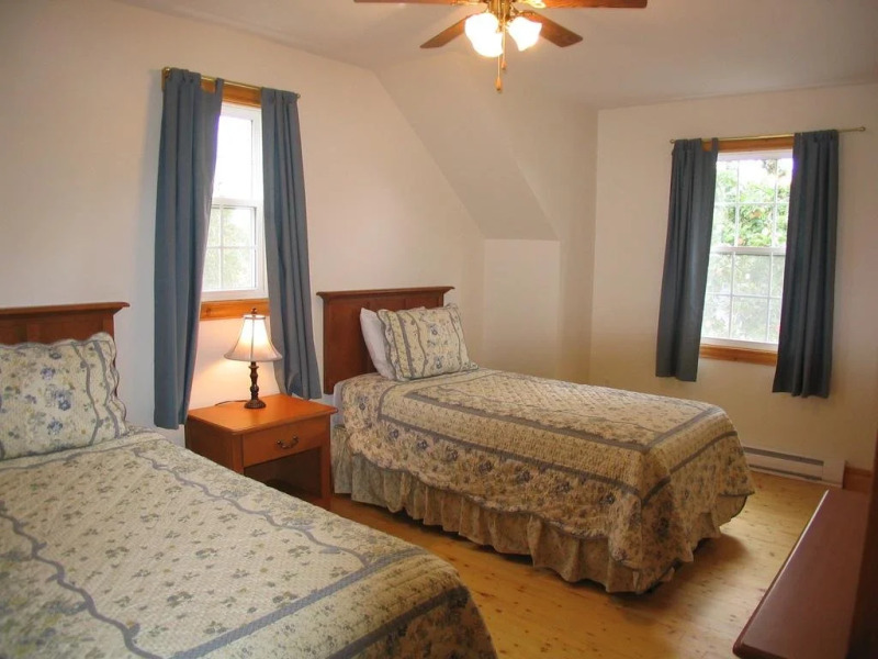 Shining Waters Cottages