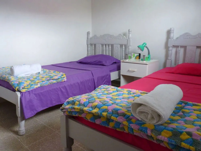 Autana Bed and Breakfast - Hostel