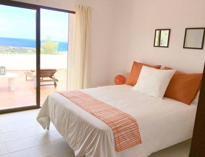 Victoria Sunset Suites Hotel