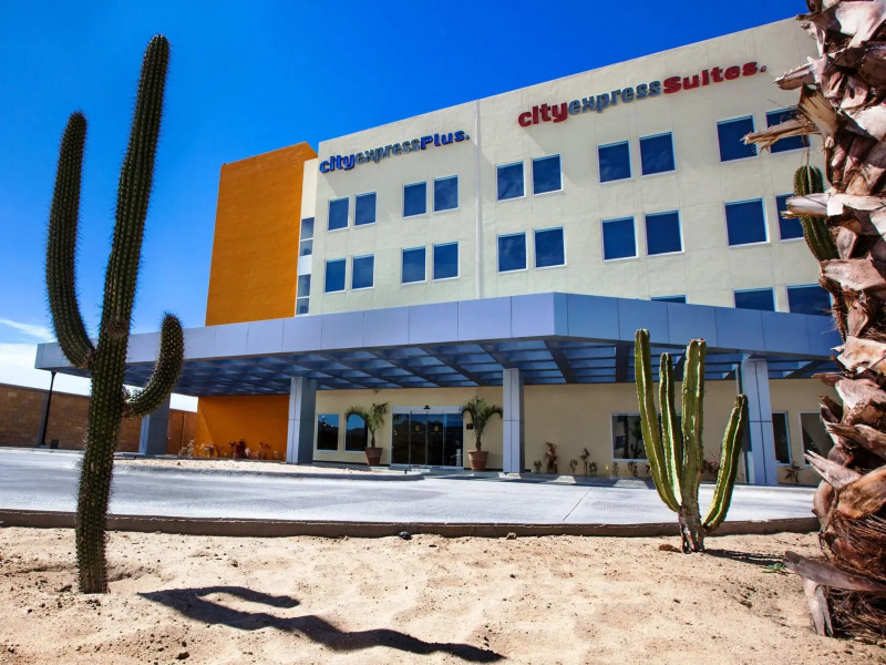 City Express Plus by Marriott Cabo San Lucas