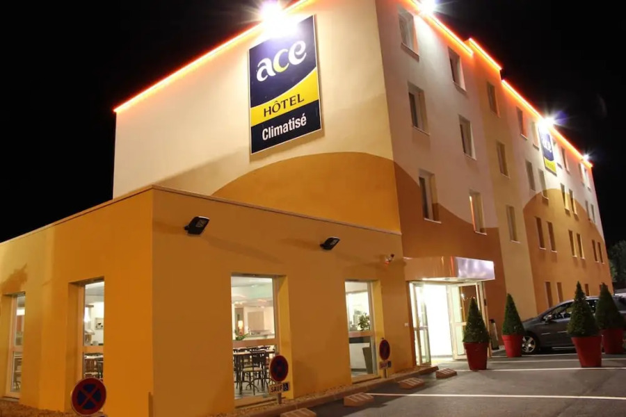 ACE Hôtel Châteauroux Déols