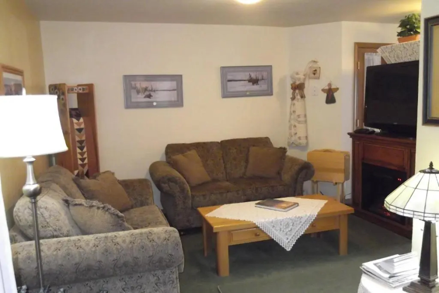 Alaska's Lake Lucille B&B