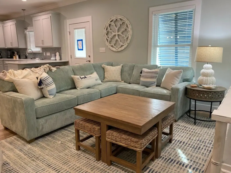 The Rookery Iii 6015 3 Bedroom Cottage by RedAwning