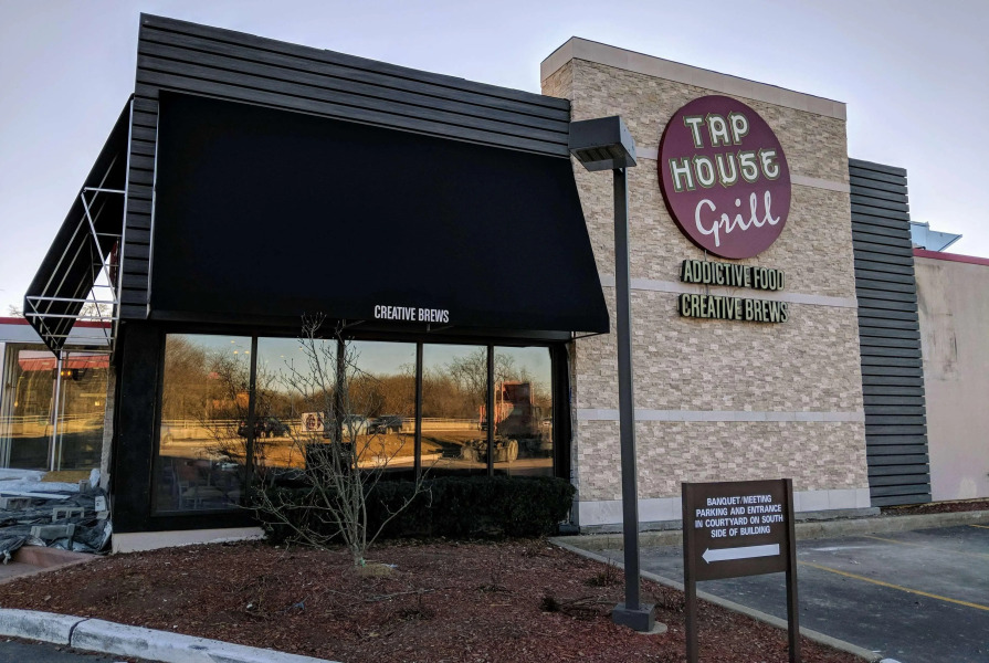 Ramada Plaza by Wyndham Chicago North Shore