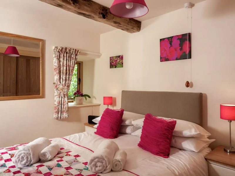 Cozy Holiday Home in South Wales With Patio