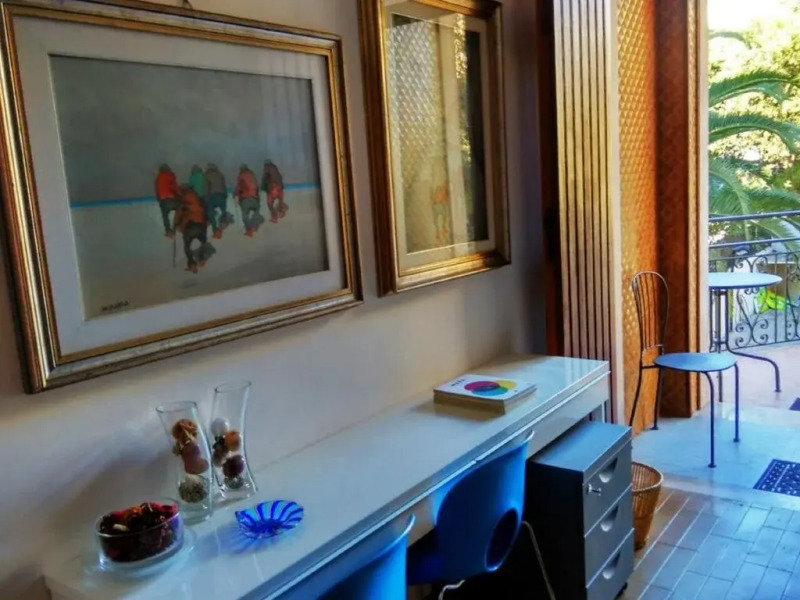 Carel Bed  Breakfast