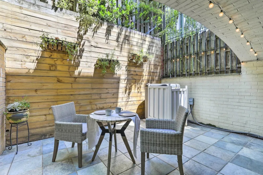 Central Philly Townhome w/ Patio & City Views!