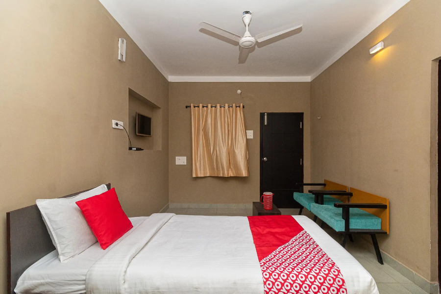 OYO 39885 Green Hills Villa