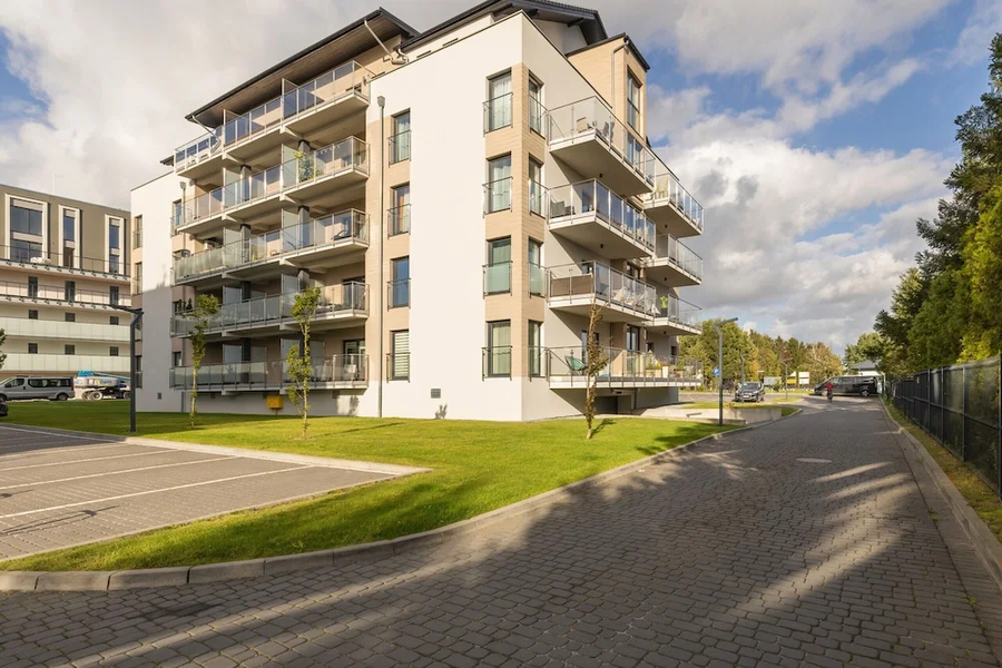 Sweet Apartment Five Seas by Renters