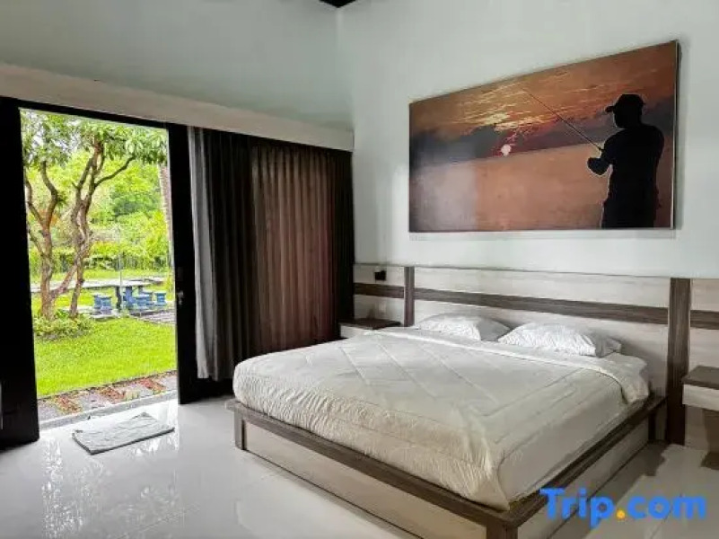 Cik Bunk Beach Front Homestay near Tulamben Bali