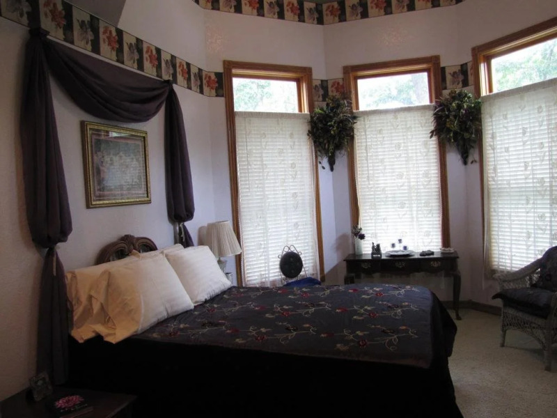 Shiloah Manor B&B and Event Center