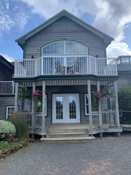 Ned's Landing at Spry Point