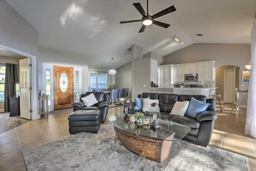 Dog-friendly Lake Home w/ Dock ~ 25 Mi to Disney!
