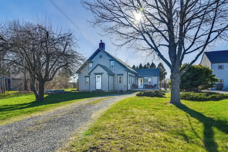 Quiet Waterfront Home: Ideal Maine Escape!